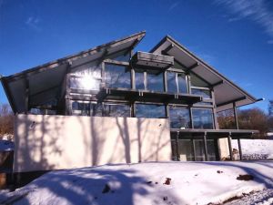 Modernes Holzskeletthaus mit Sprenggiebel Bauphase 2 – Kurth Haus 2016